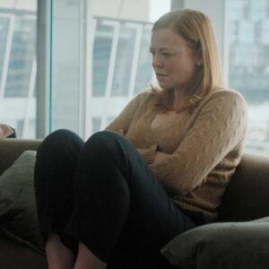 Dakota Fanning (left) and Sarah Snook (right) in a scene from the Peacock original series All Her Fault.