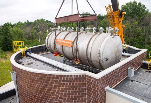 The MicroBooNE neutrino detector before its installation at Fermilab