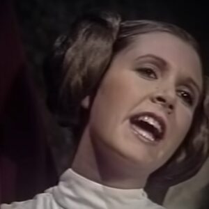 Leia sings in a bad TV special